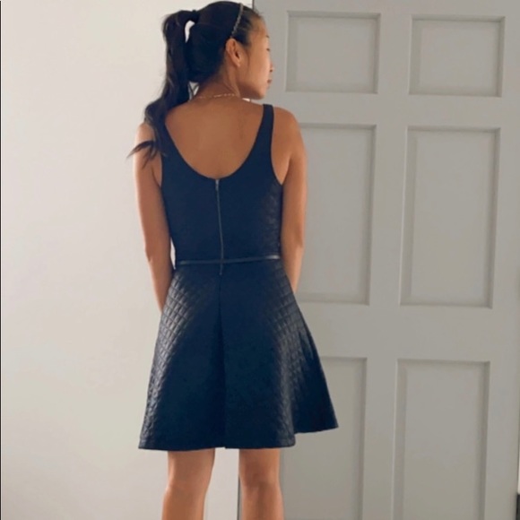 ♡︎ EXPRESS - Quilted Skater Dress ( Women’s XS) ♡︎ - Picture 3 of 5